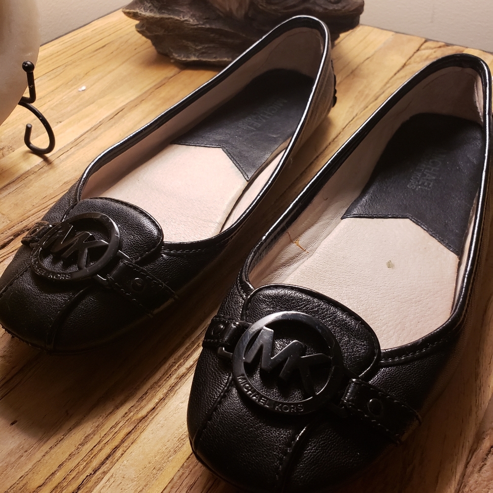 Michael Kors leather Fulton flats